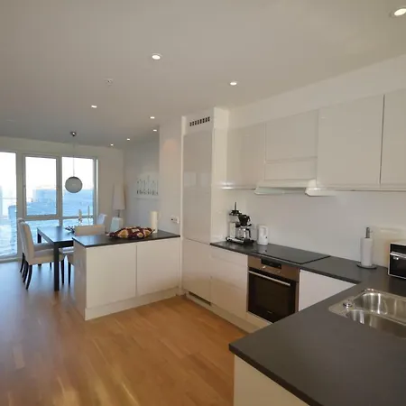 Siriskjeret -apartment With Sea View *